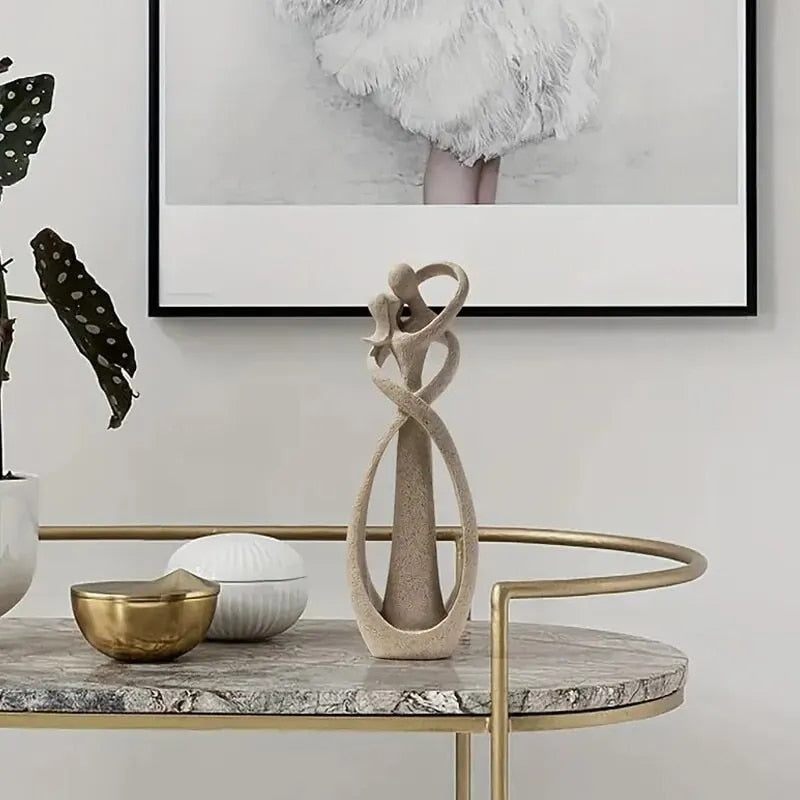 Elegante Hars Kunstsculptuur met Tijdloos Design voor Elk Interieur | EternalGrace