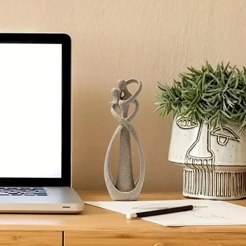 Elegante Hars Kunstsculptuur met Tijdloos Design voor Elk Interieur | EternalGrace