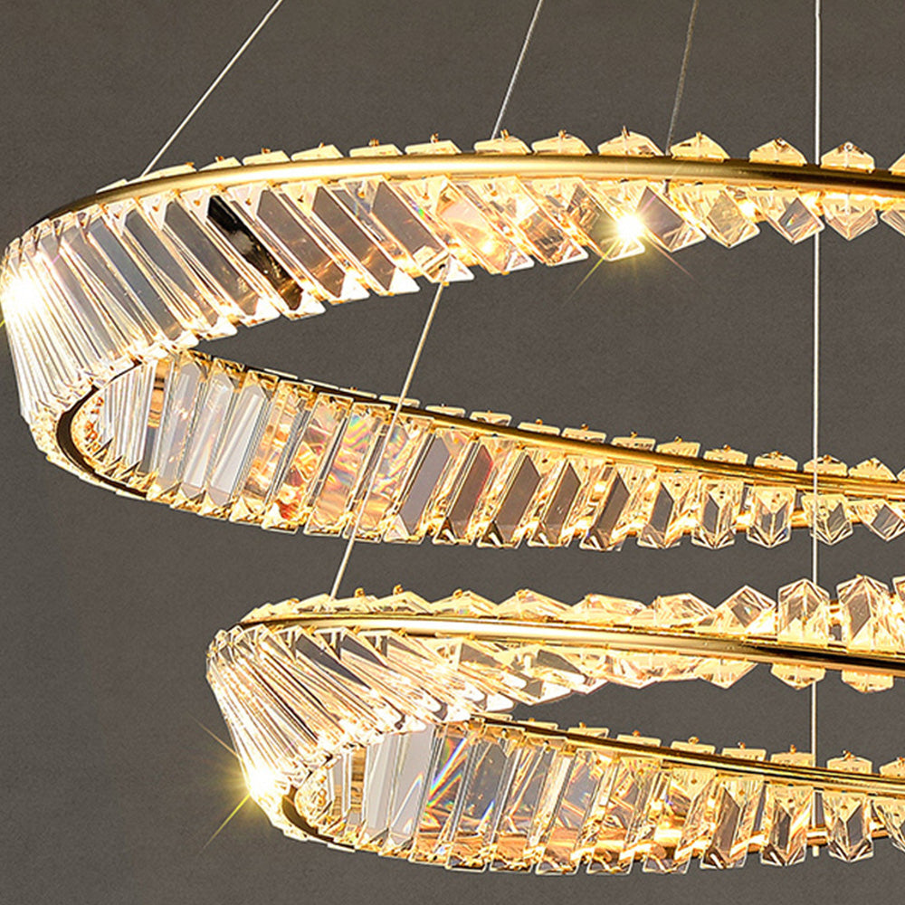 Luxe gouden LED hanglamp van metaal en glas voor slaapkamer, woonkamer of eetkamer | LumaVerve