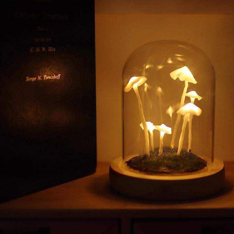 Charmante DIY paddestoel in glasdecoratie voor creatieve interieurs | MushGlow
