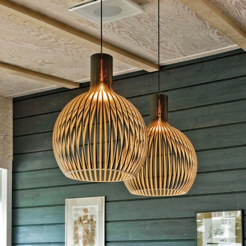 Tijdloze houten hanglamp voor gezellige sfeer | LumoraGlow