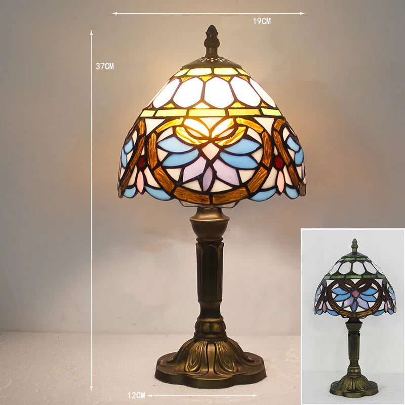 Stijlvolle Tafellamp met Retro Design voor Een Tijdloze Uitstraling | LuxeBeam