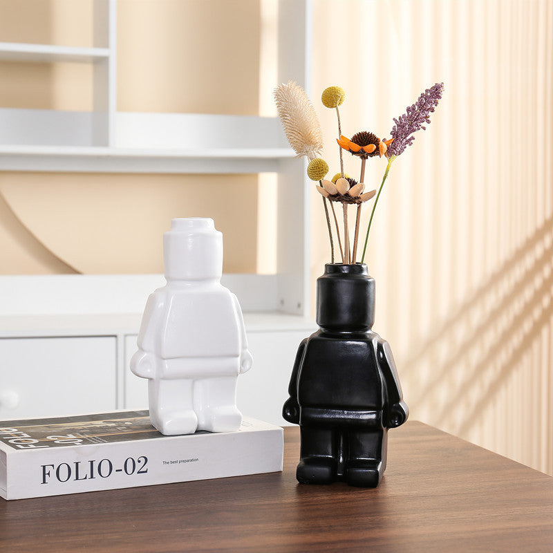 Grillige Lego-geïnspireerde robot plantenbakken voor creatief thuisdecor | BloomGrow