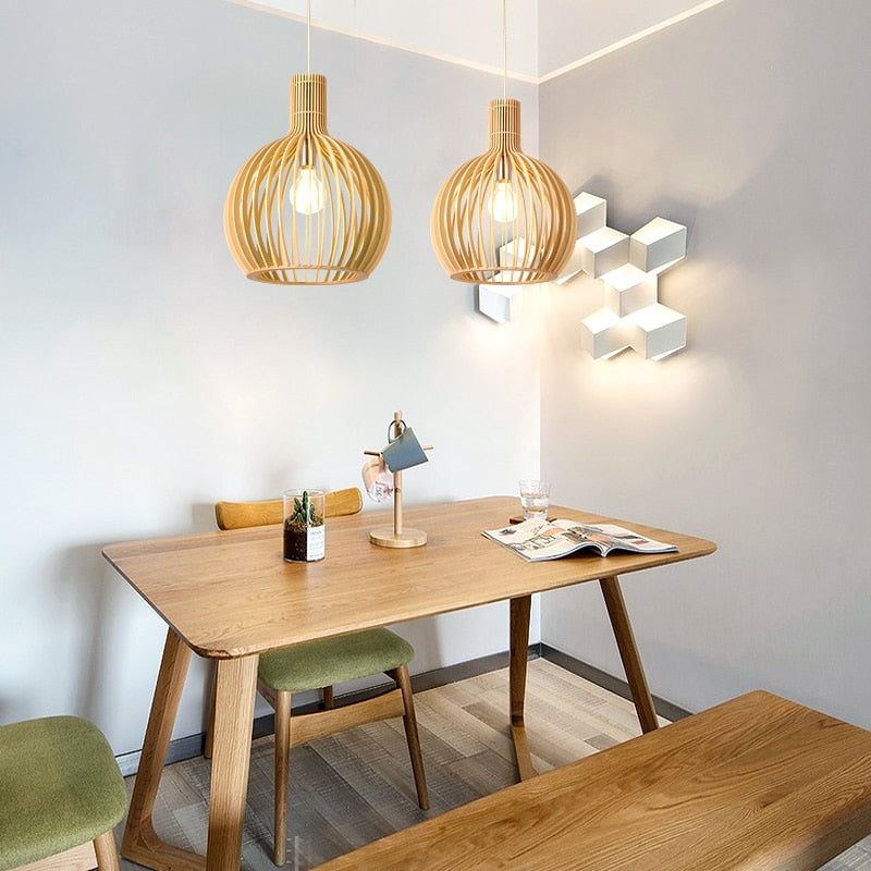 Tijdloze houten hanglamp voor gezellige sfeer | LumoraGlow