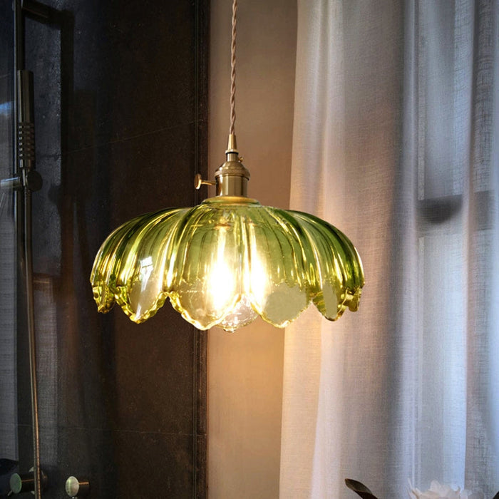 Vintage glazen bloem hanglamp met stralende LED verlichting | FleurGlow
