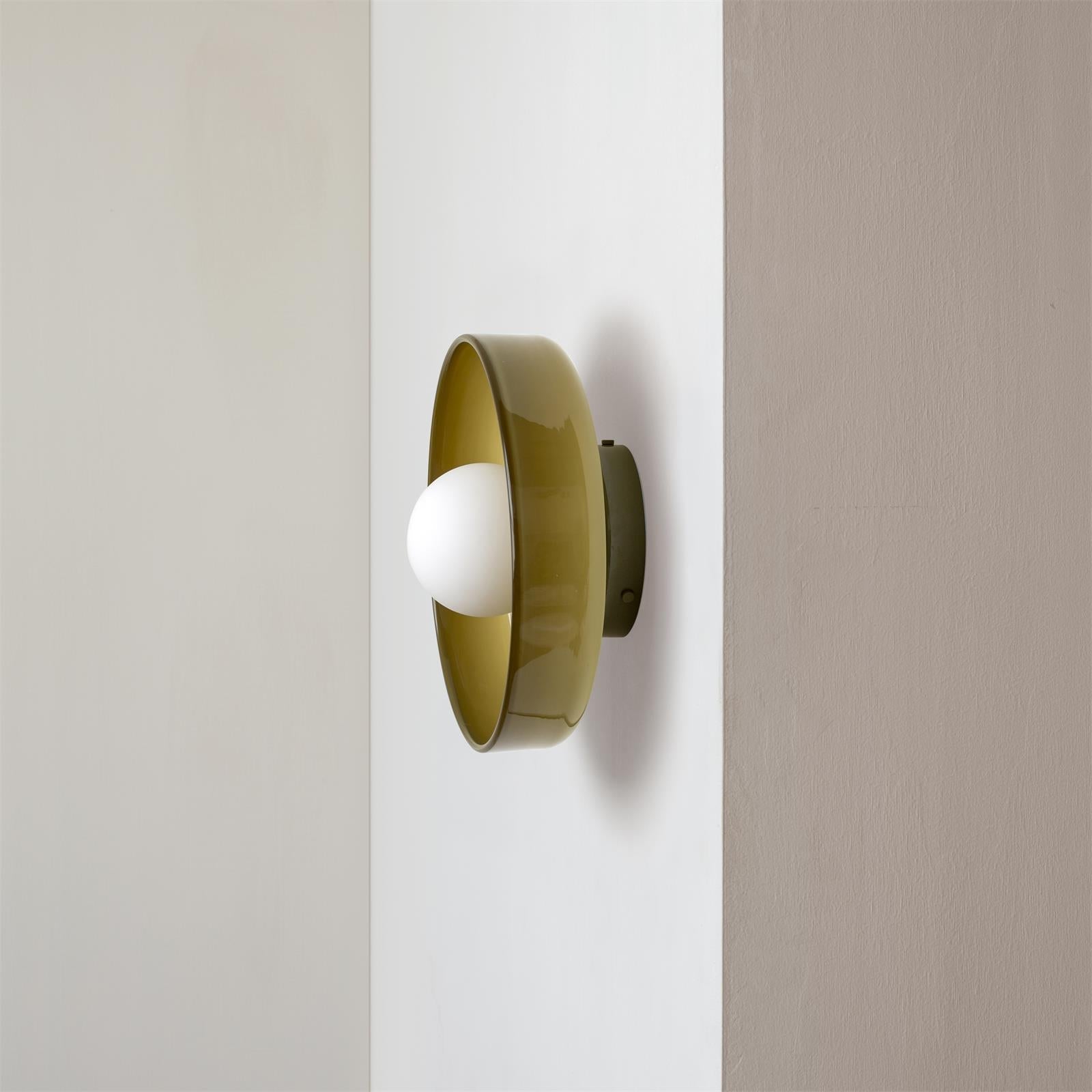 Moderne Ronde Plafondlamp voor Geraffineerde Verlichting en Uitnodigende Sfeer | LumaGlow